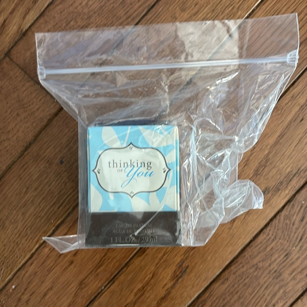 Mary Kay Thinking of You BNIB